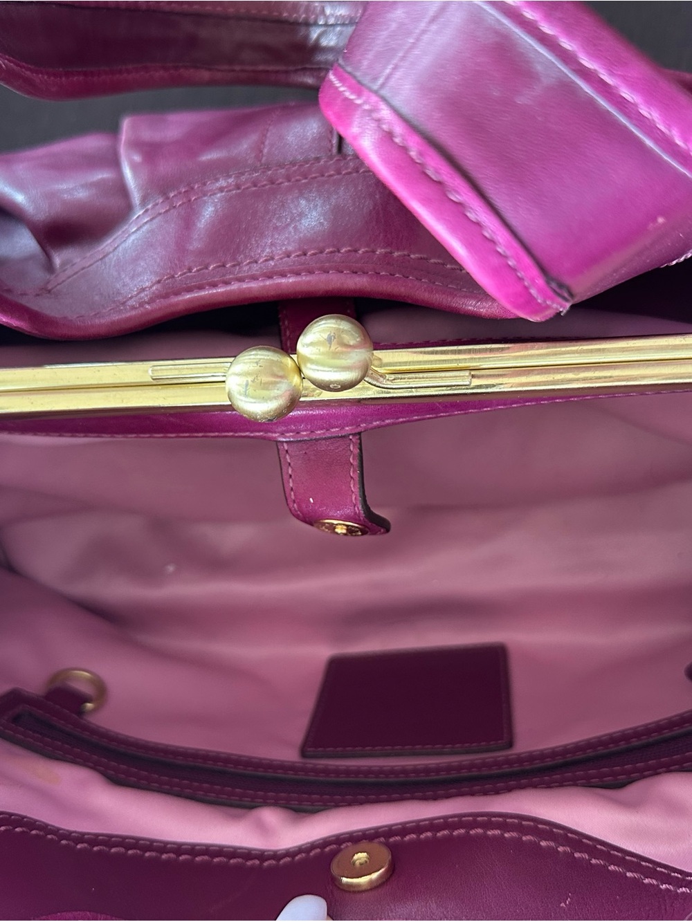 Coach Magenta Leather Kiss-Lock Satchel with Gold Hardware - Picture 6 of 7